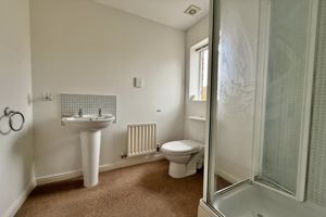 En-suite- click for photo gallery
